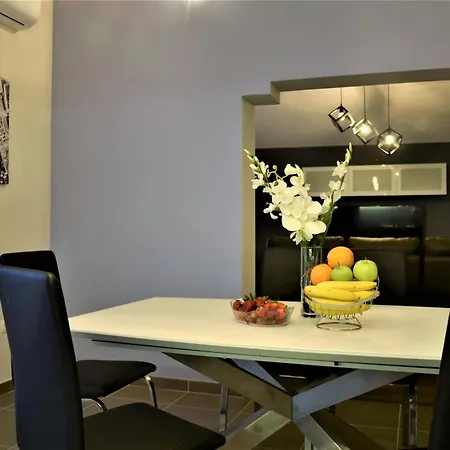 With A Parking Space - 15410 דירה *